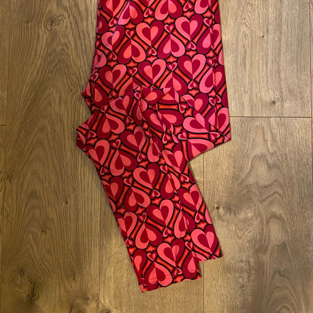 Leggings- supper soft and comfortable.